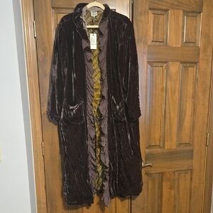 Luxurious Velvet Robe with Olive Accents